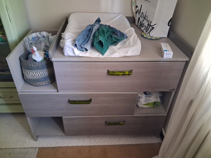 Chambre Enfant Geuther: Table à langer/commode et lit à barreaux évolutif - photo numéro 2