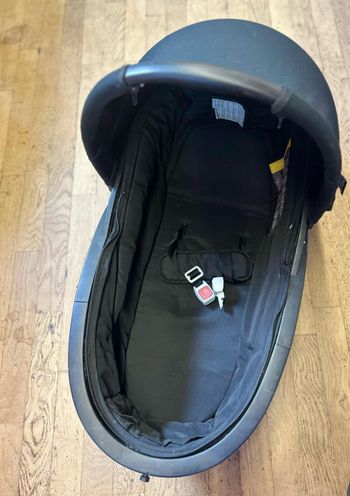 Nacelle noir bébé 9 expert