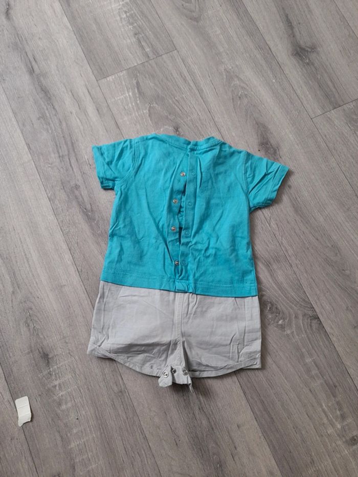 Combishort 9 mois - photo numéro 4