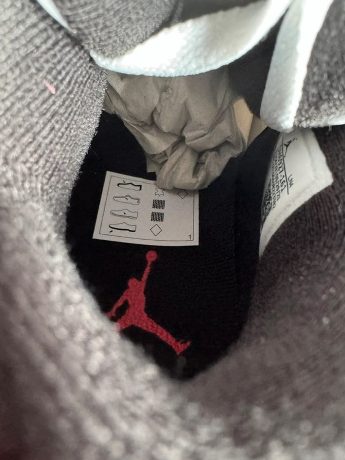 Air Jordan 4 Retro Red Cement Taille 42 - photo numéro 8