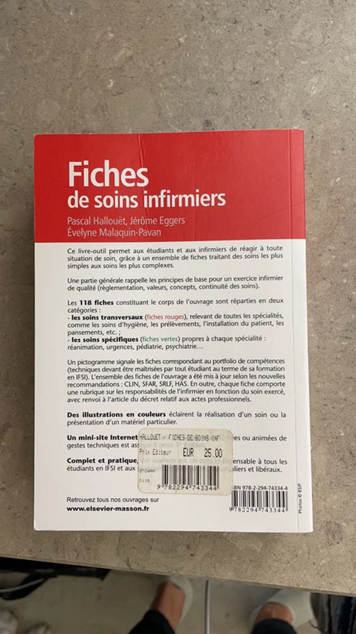 Livre infirmier fiches soins - photo numéro 2