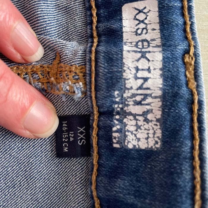 Jean skinny taille XXS 12 ans - photo numéro 2