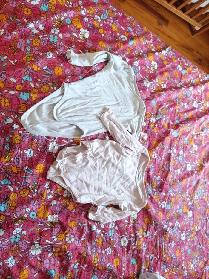 Lot de 2 body taille 18 mois - photo numéro 2