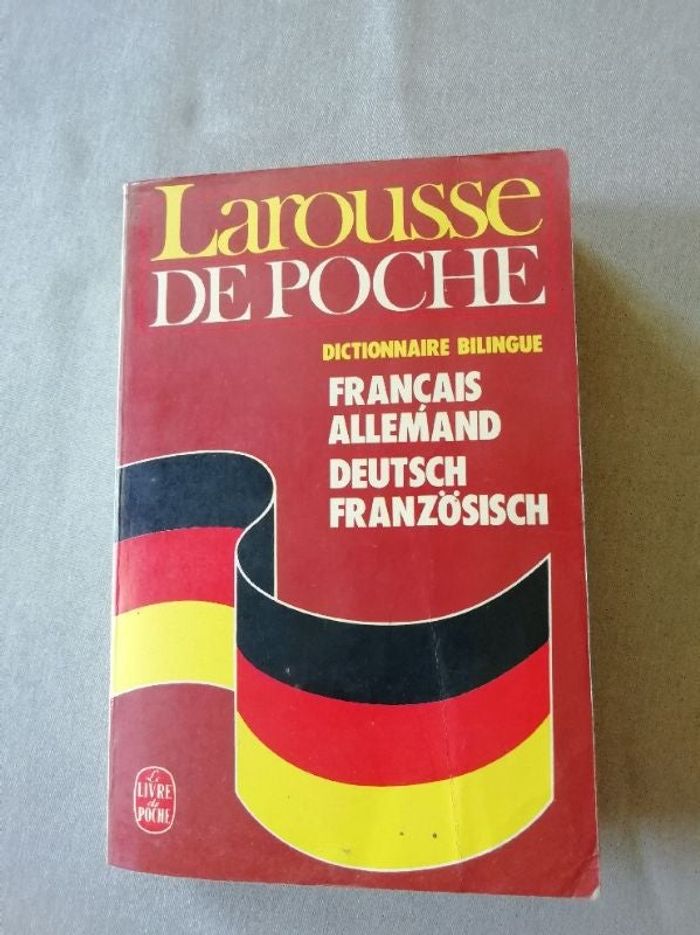 Dictionnaire Français/Allemand "Larousse de poche"