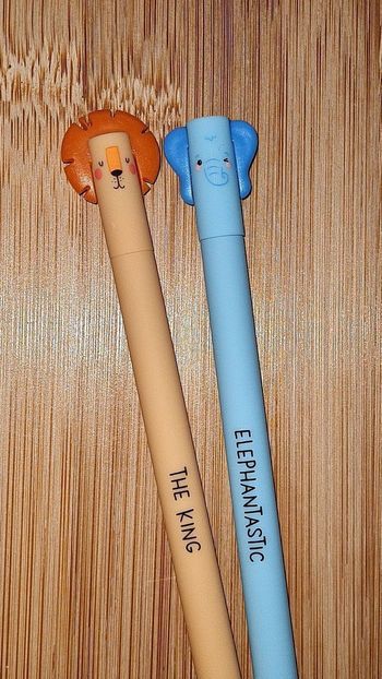 Legami Éléphant 🐘+ Lion 🦁Savane 2024 = 2 Stylos Effaçables Neufs