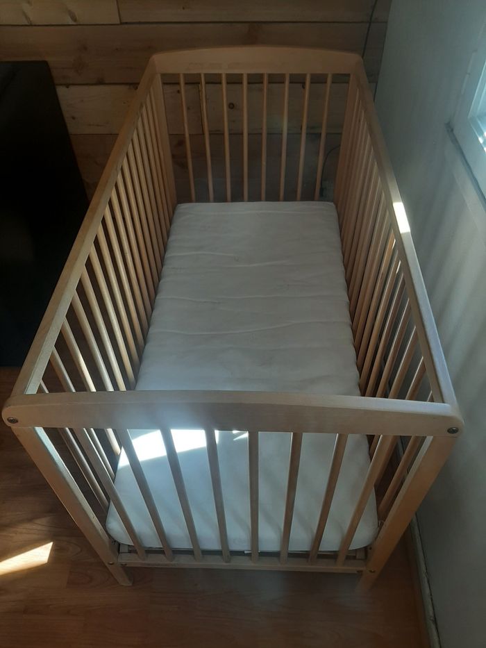 Lit a barreau +matelas