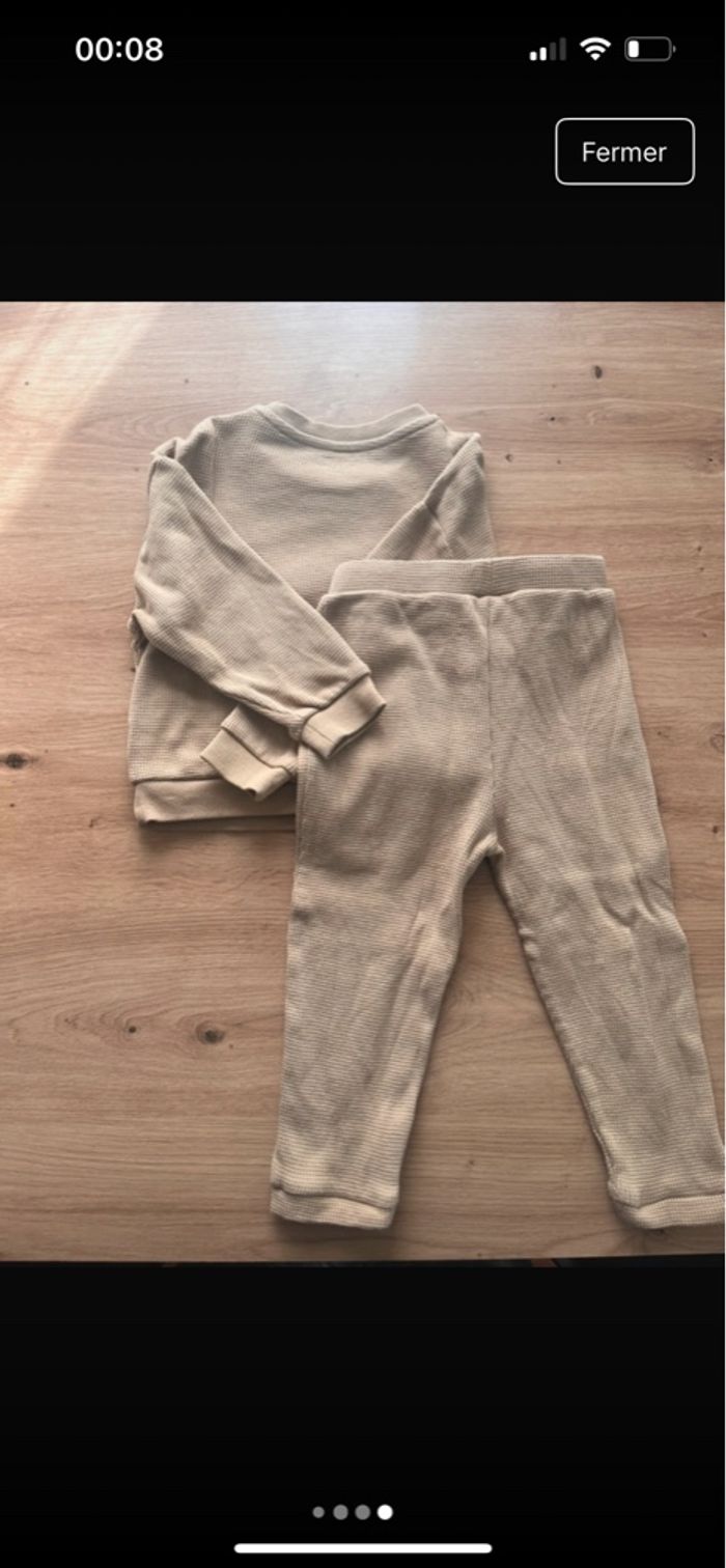 Ensemble de jogging Kiabi beige -2A - photo numéro 3