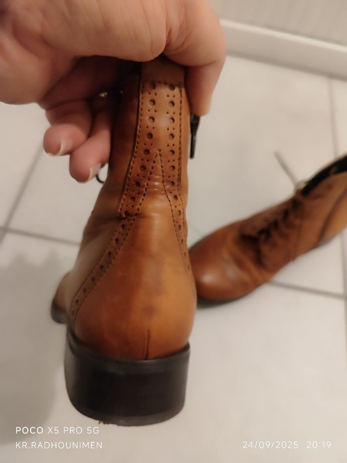 Vendre chaussures femme cuir urgent cause déménagement - photo numéro 2