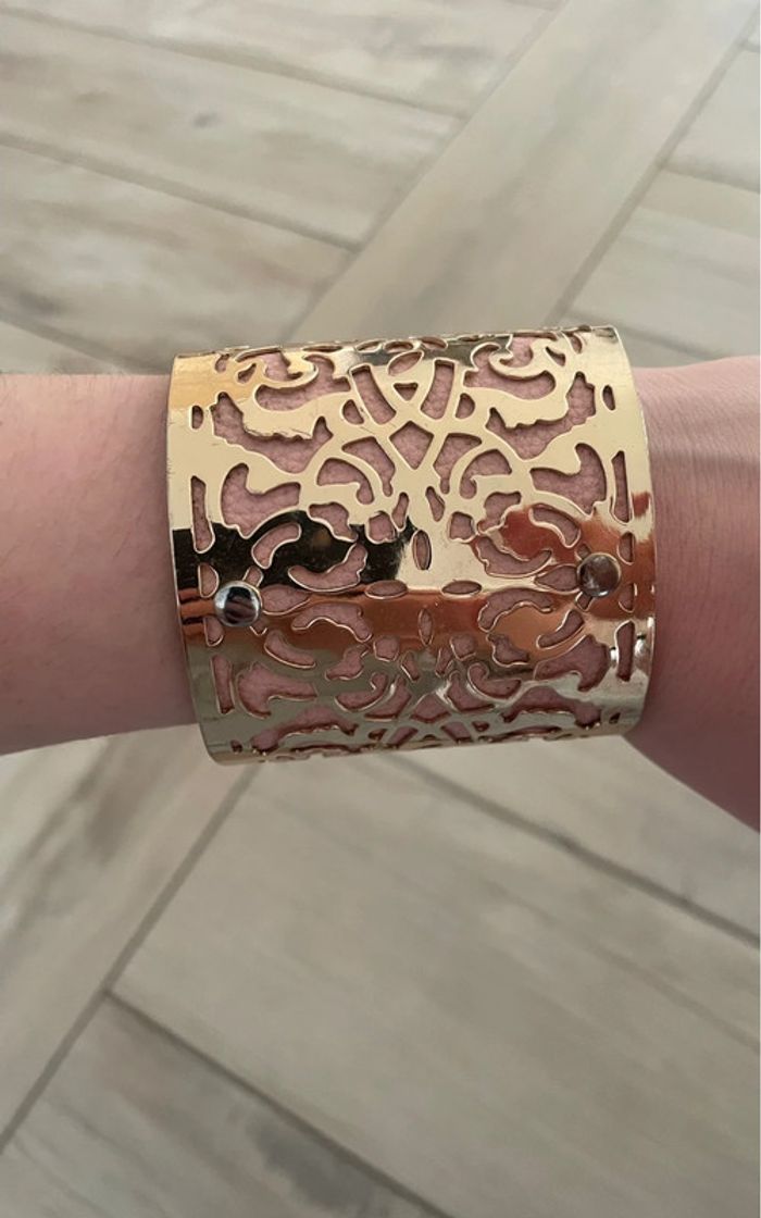 Bracelet manchette doré et rose - photo numéro 2