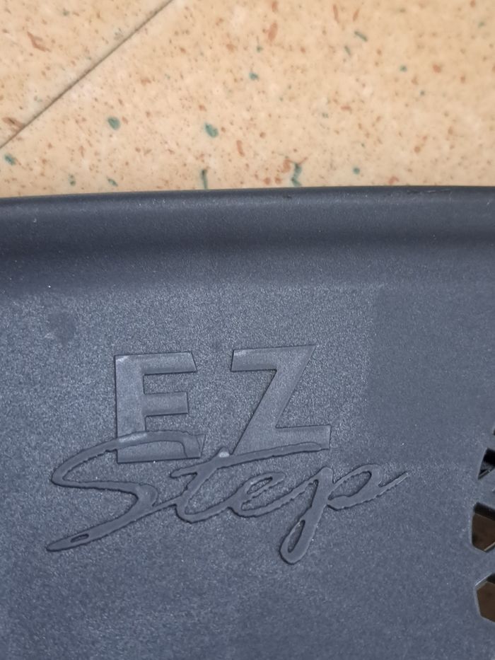 Blanche Marche pied step - photo numéro 4