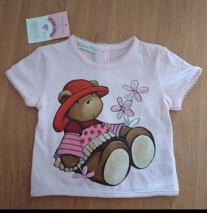 Haut manches courtes Neuf avec étiquette 6 mois fille Un amour de petit boy