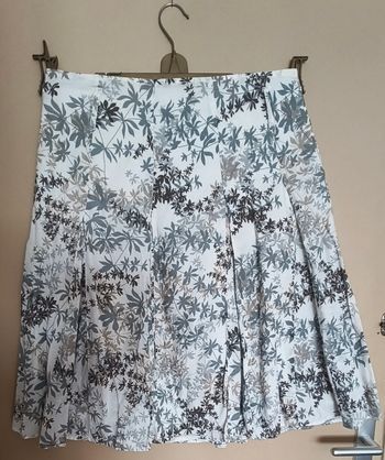 Jupe feuilles blanche et grise 