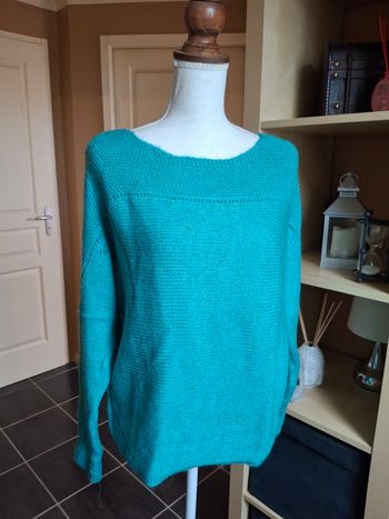 Pull turquoise Miss captain tortue T2 neuf étiqueté