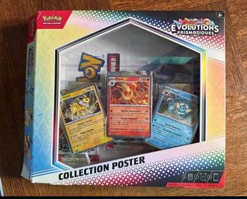 Collection Évolution prismatique Pokémon