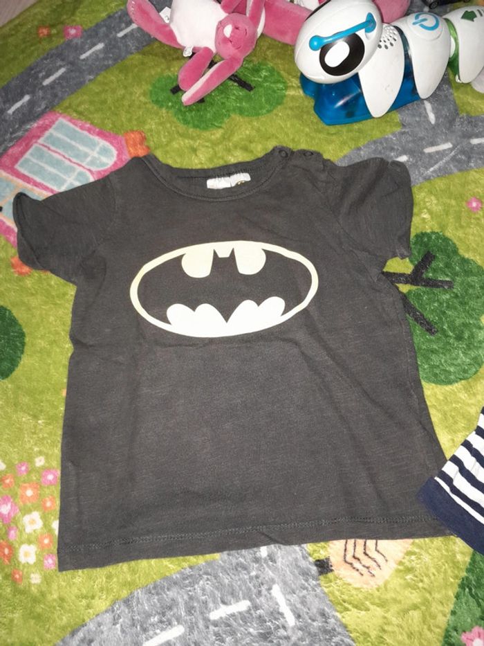 Lot t-shirt zara h&m 12_18 mois 👦 - photo numéro 3