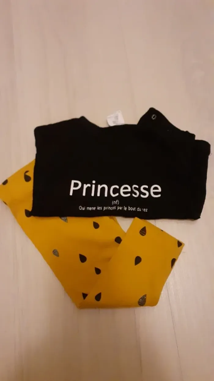 Ensemble 2 pièces legging et haut