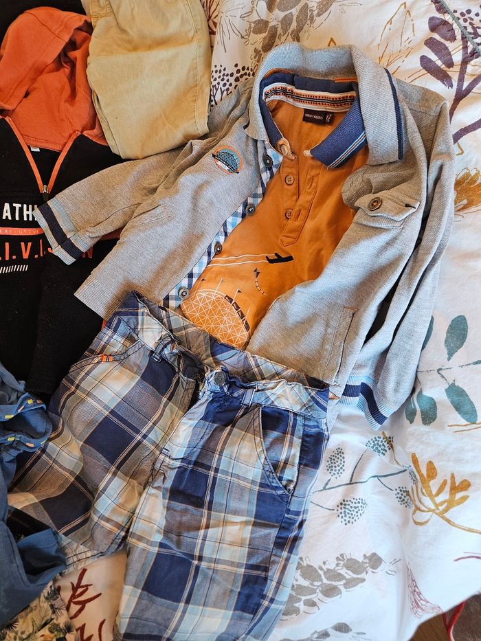 Lot vêtements garçon 4 ans - photo numéro 9