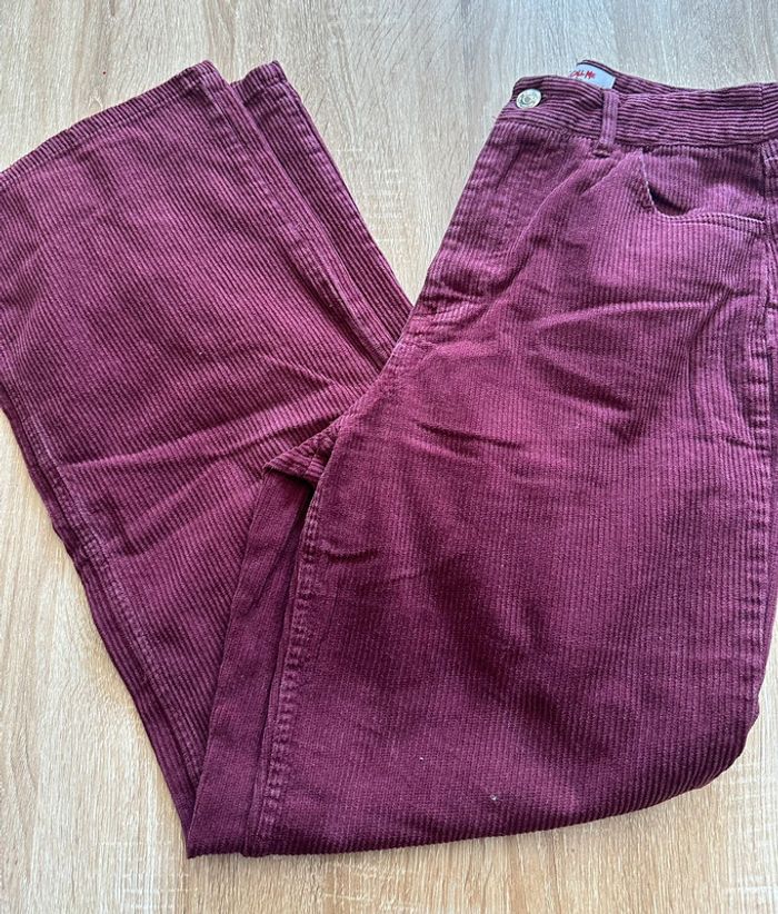 Pantalon bordeaux à velours