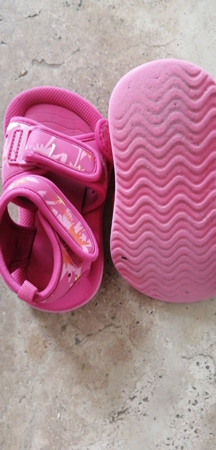 Chaussures de plage fille en 24 - photo numéro 3