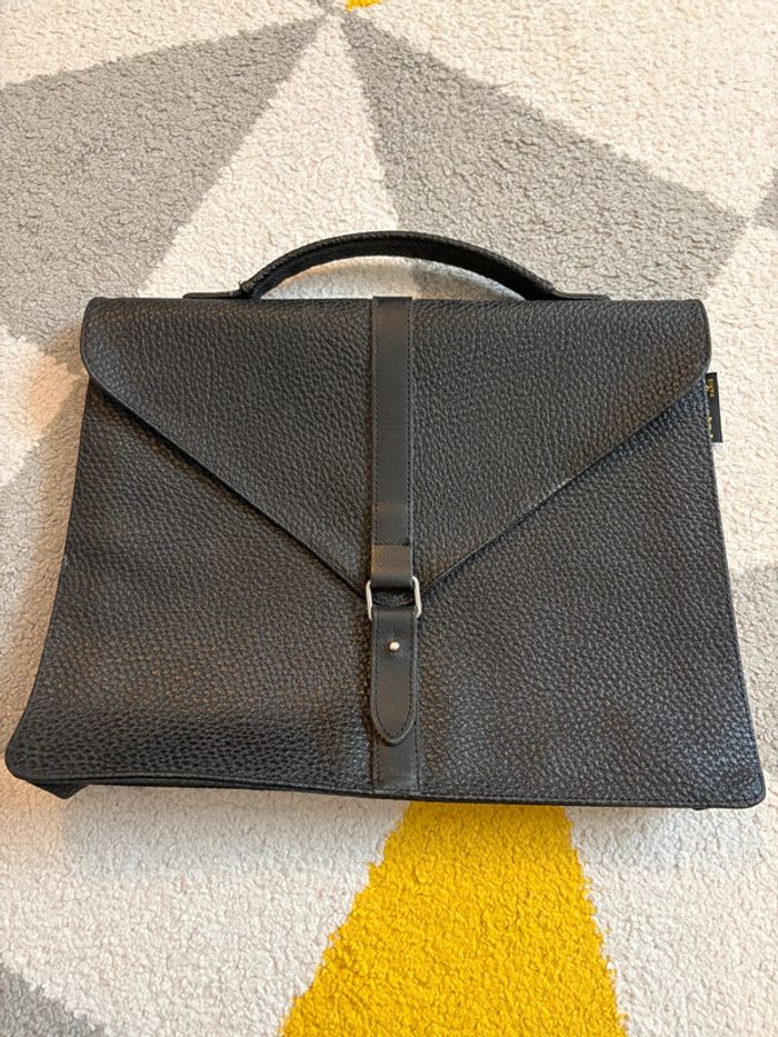 Cartable en cuir noir Paquetage