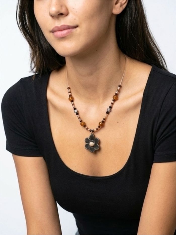 Collier - photo numéro 1