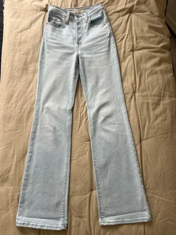 Jean Levis