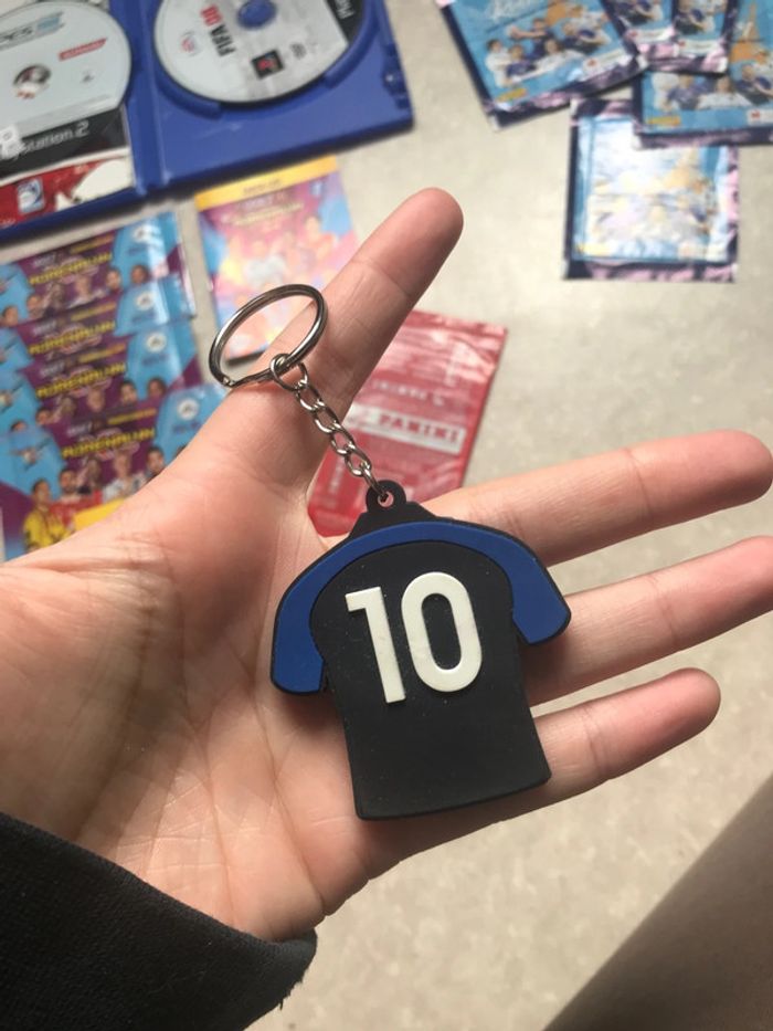 Lot de foot panini foot ps2 fifa - photo numéro 2