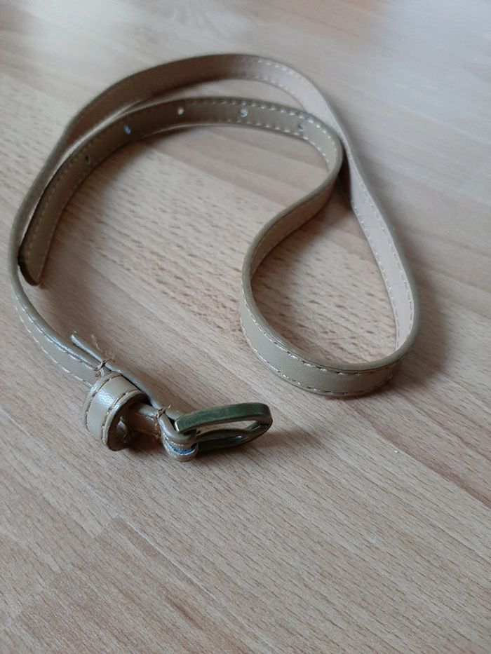 Ceinture enfant beige en similicuir - photo numéro 3
