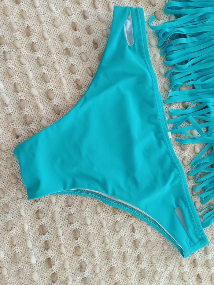 Maillot de bain - photo numéro 3