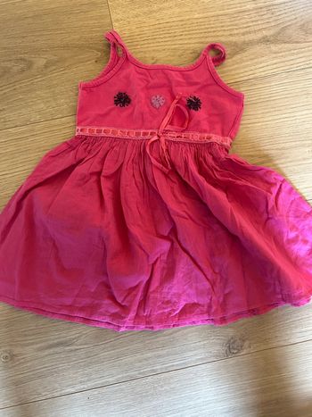 Robe rose