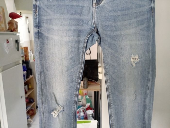 Lot  deux jeans  stradivarius taille 36 - photo numéro 8