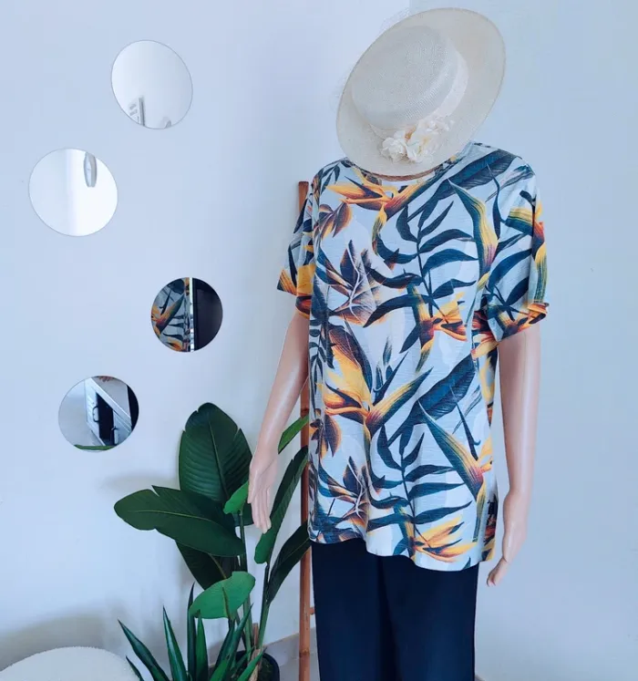 💎 Tee‑shirt tropical • 40 • Blend • bon état 💎 - photo numéro 1