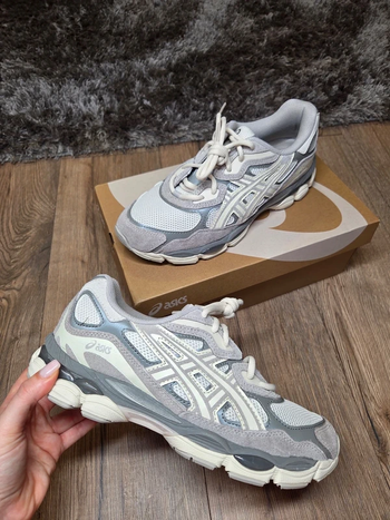 Asics GEL-NYC Gris 40