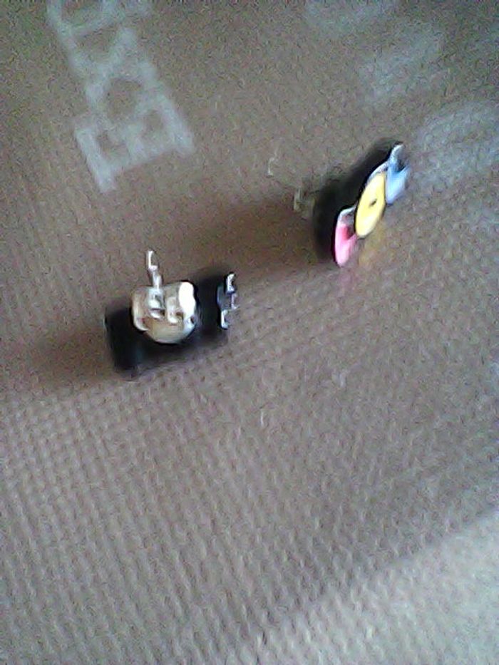 boucles oreilles LOL - photo numéro 3