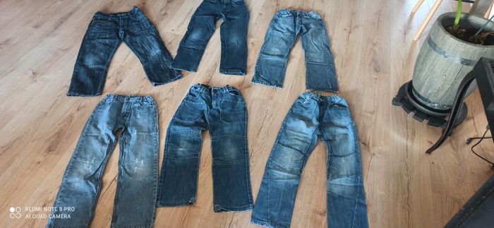 Lot de 6 jeans coupe droite 10 ans