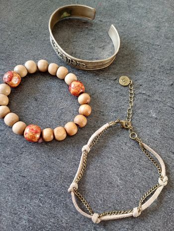 Lot bracelets