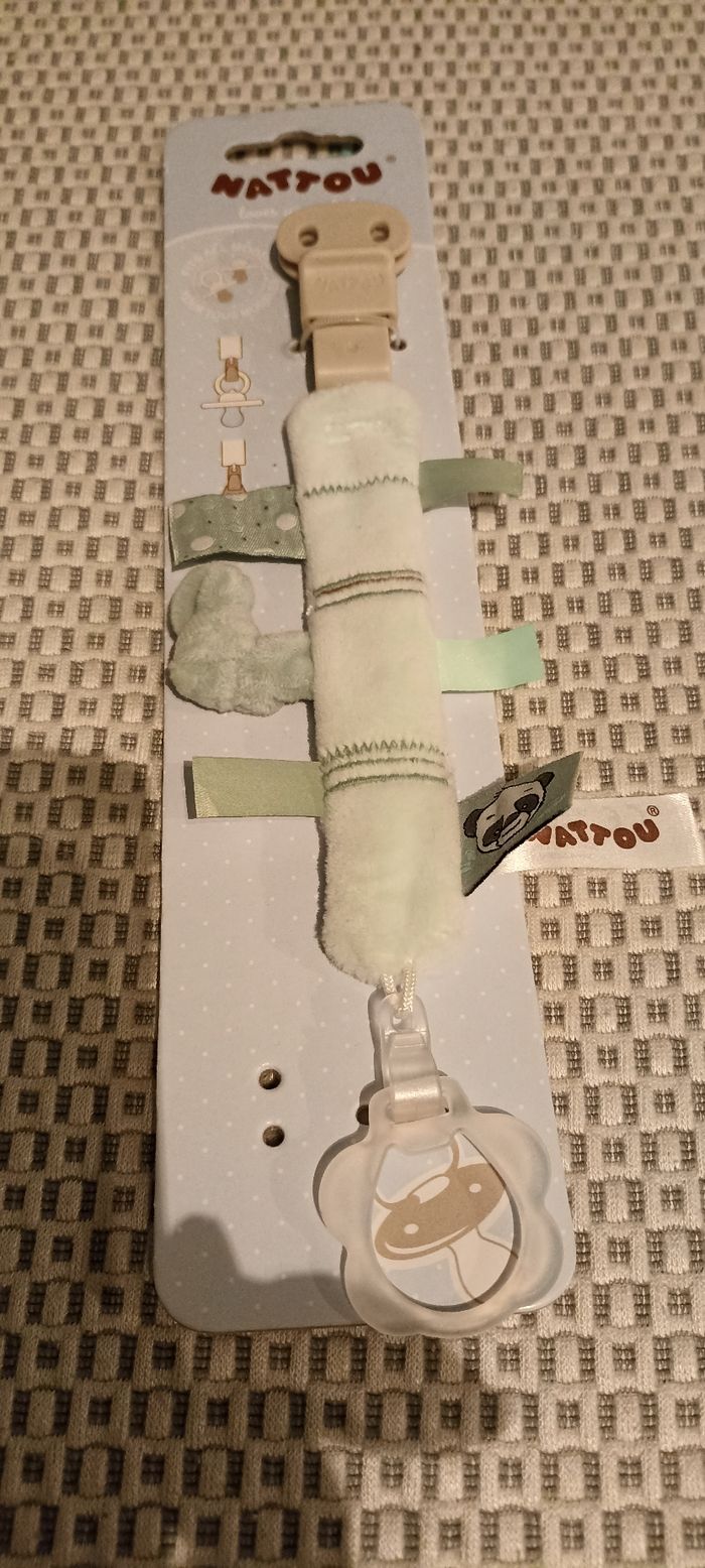 Attache tétine - photo numéro 3
