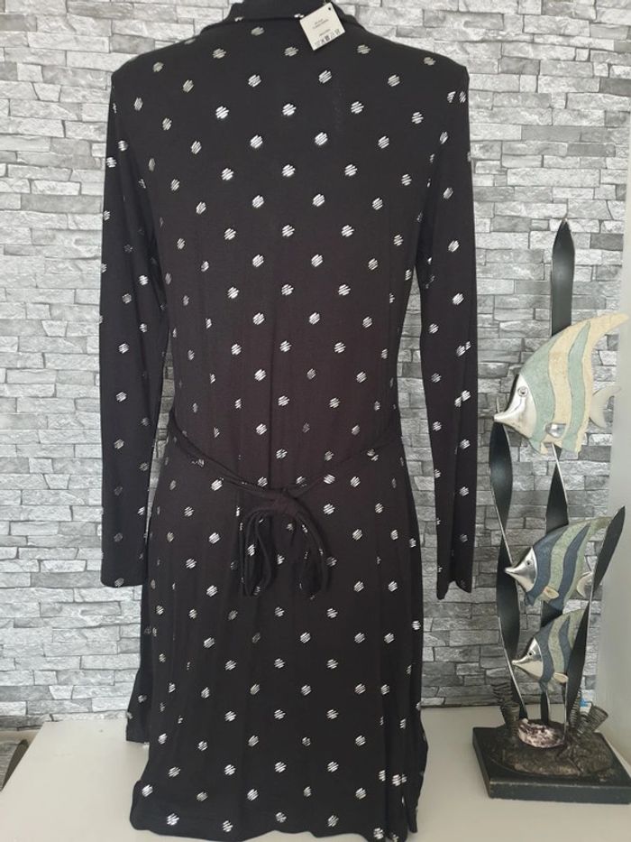 Robe noire et argentée Taille 36 - photo numéro 2