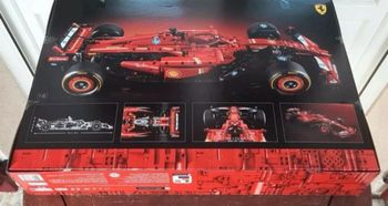 F1 Ferrari SF24 bricks 60cm de long