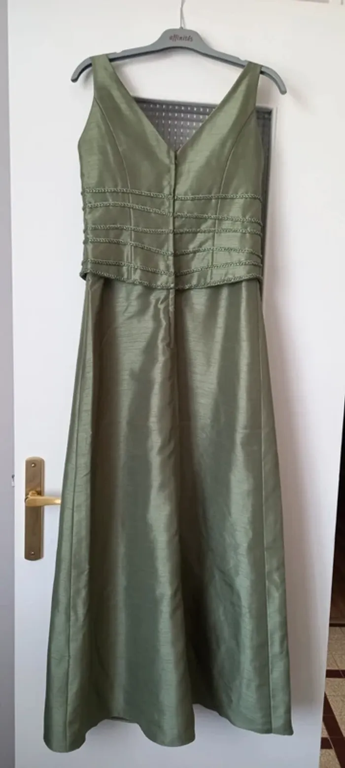 Robe longue de cérémonie - photo numéro 4