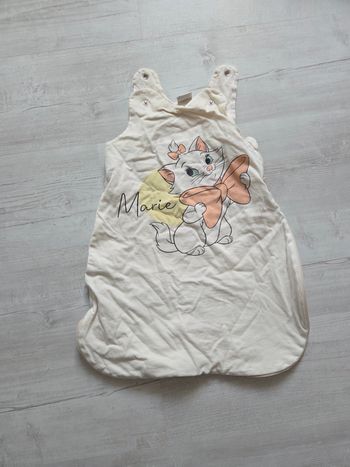 Gigoteuse légère disney marie 0-6 mois tres bon état