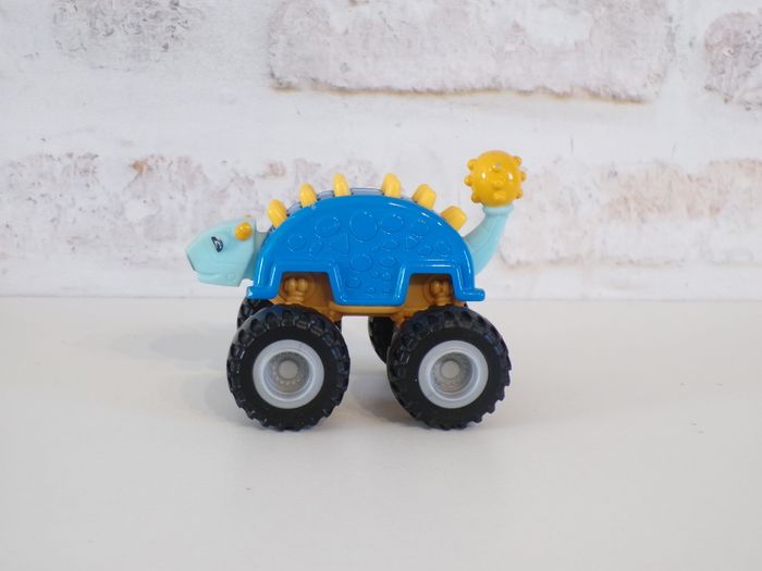 Monster Trucks - Dinosaure - Les monstres Machines (J5) - photo numéro 2