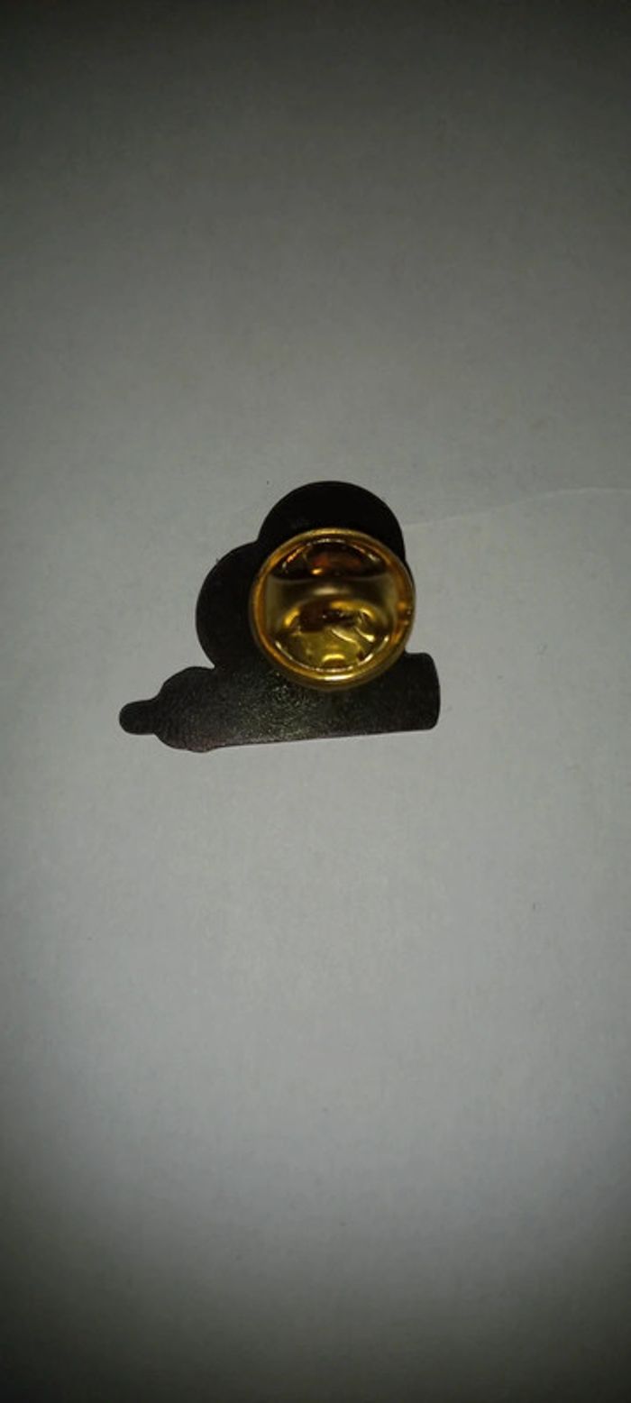 Pin's resto du cœur maman bébé - photo numéro 5