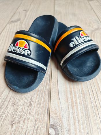 Claquettes ellesse 29