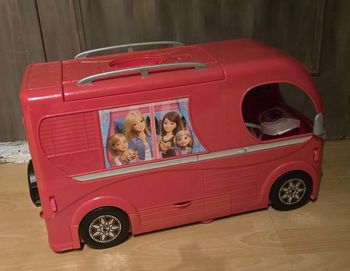 Bus Barbie