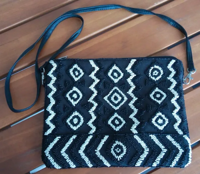 Sac / pochette de soirée perles Camaïeu