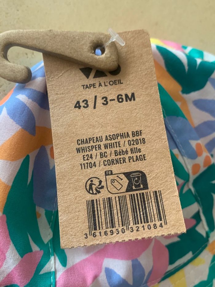 Joli chapeau coloré fleuri 43 taille 3-6 mois neuf - photo numéro 4