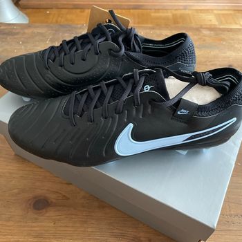 Legend 10 élite fg