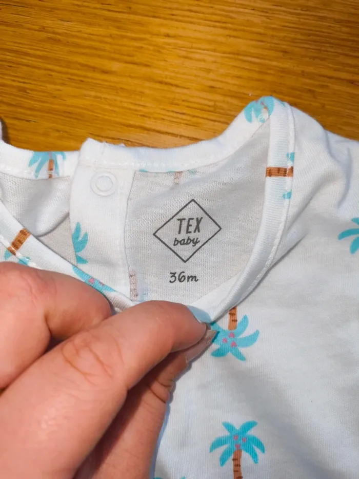 Lot de débardeurs neuf sans étiquette fille 36 mois tex baby - photo numéro 4