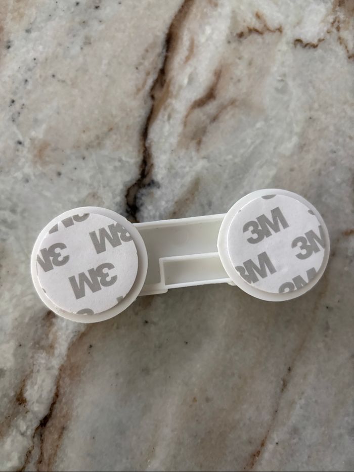 Bloque porte meuble bébé x8neuve - photo numéro 3